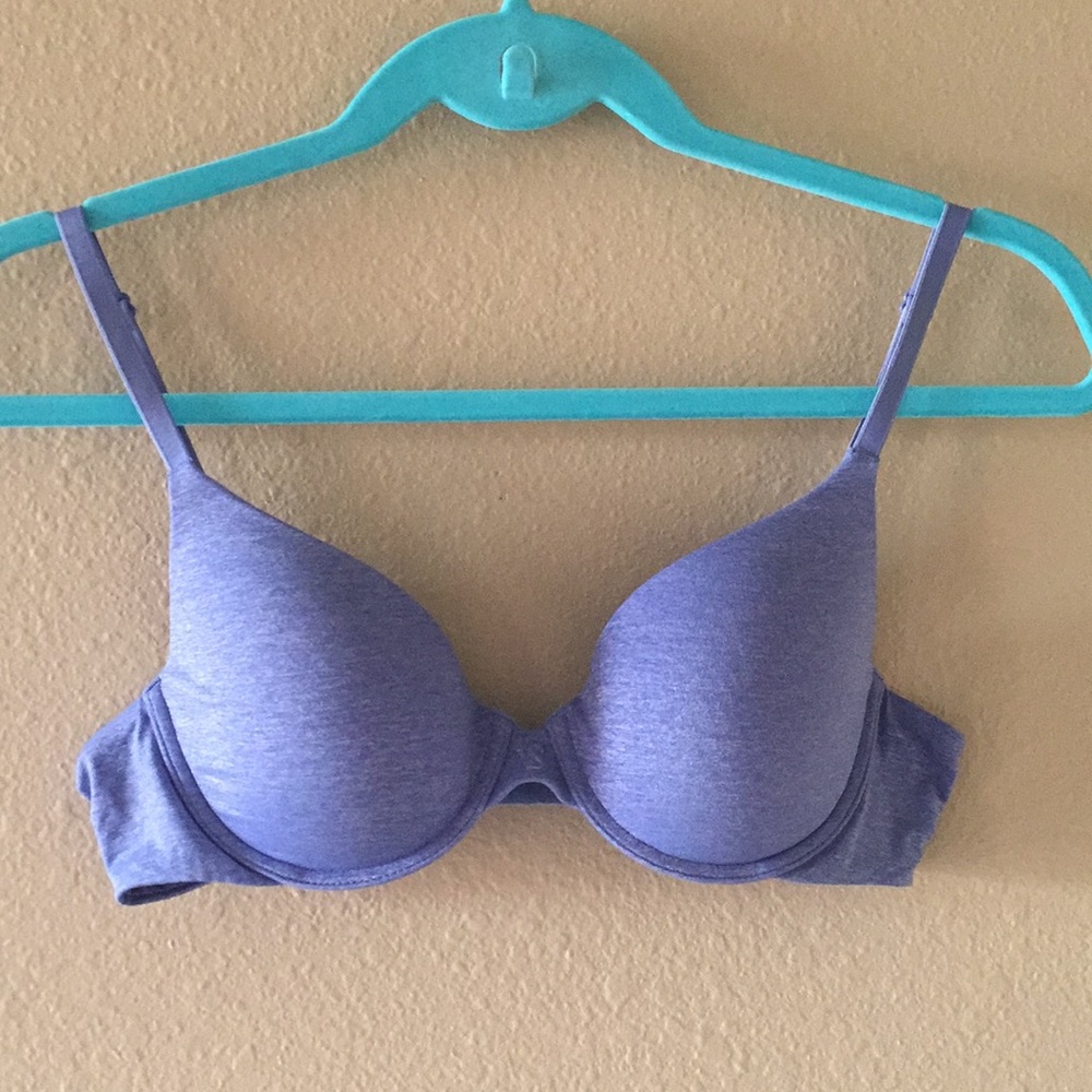 Victoria’s Secret Uplift Semi Demi bra